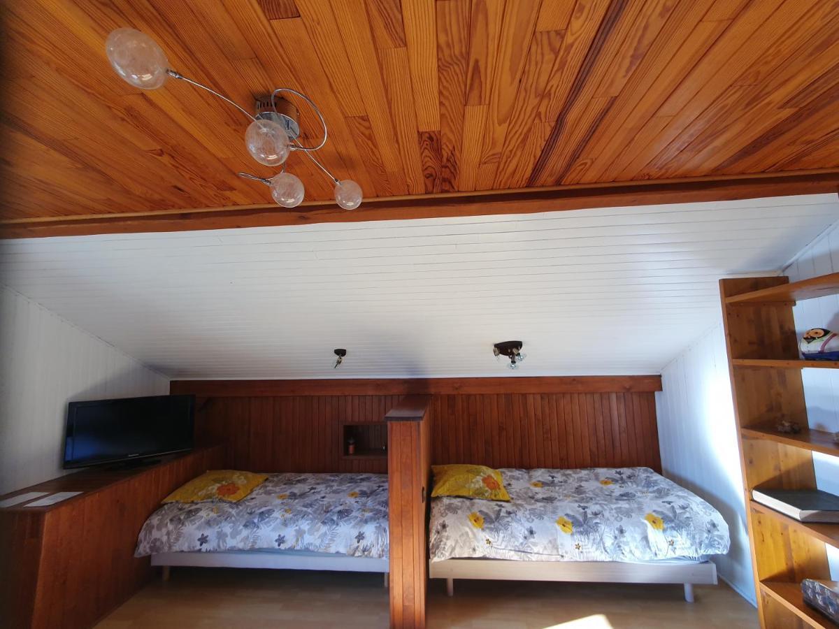 Chez Gilles Et Eveline Apartman Cruet Kültér fotó